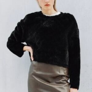 Zara Faux Fur Pullover Cropped Sweatshirt Black Size Large NEW